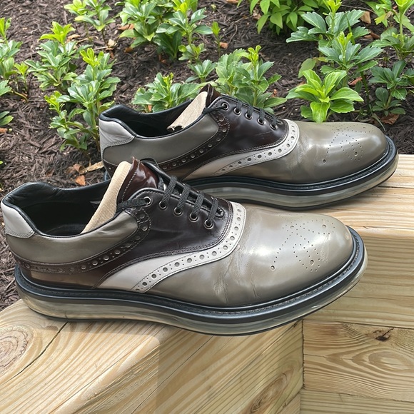 Prada Levitate Leather Wing-Tip Sneaker - Picture 4 of 16